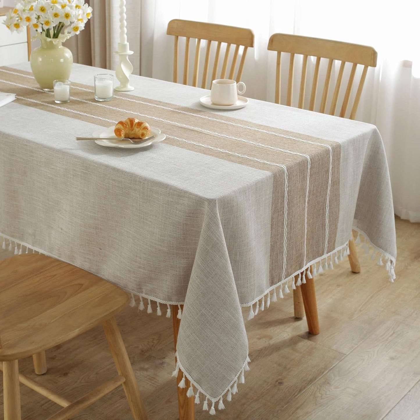 Minimalist Striped Tassel Tablecloth – Rectangular Decorative Table Cover for Dining Room, Kitchen, or Café